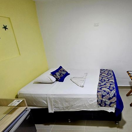 Hotel Carolina Del Mar Санта Марта Екстериор снимка