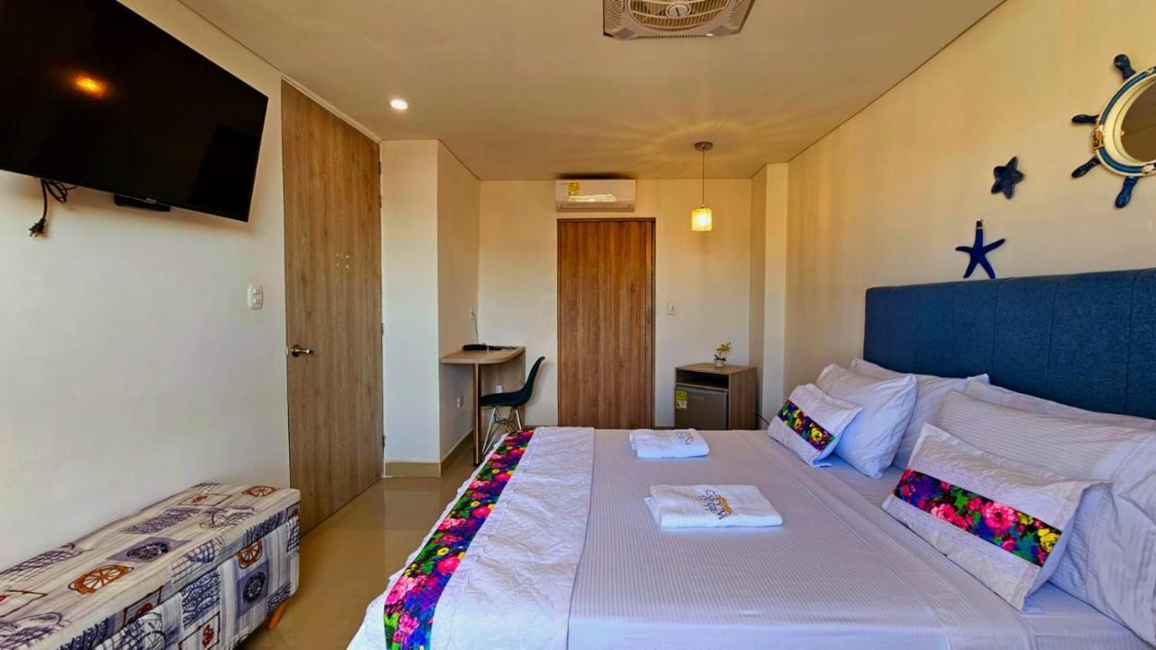 Hotel Carolina Del Mar Санта Марта Екстериор снимка