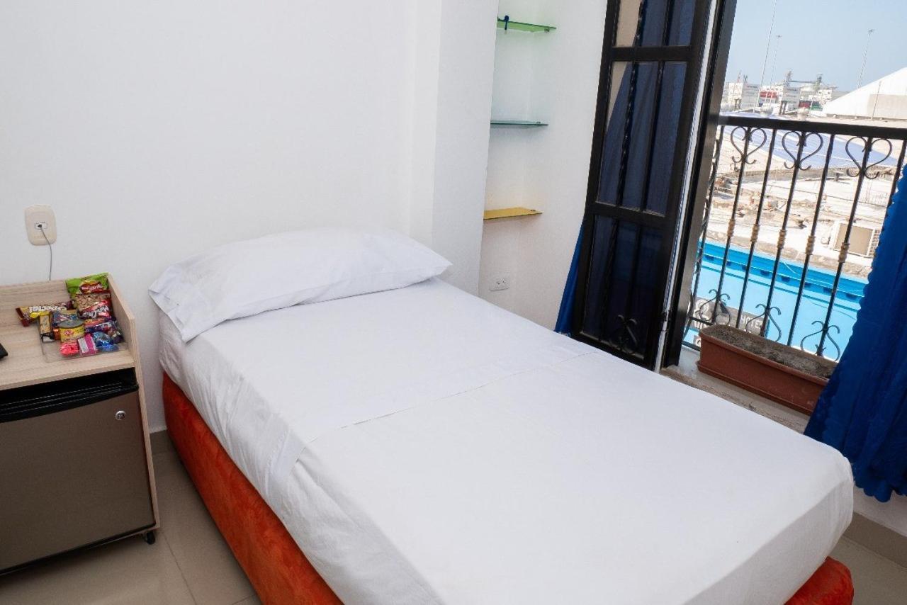 Hotel Carolina Del Mar Санта Марта Екстериор снимка